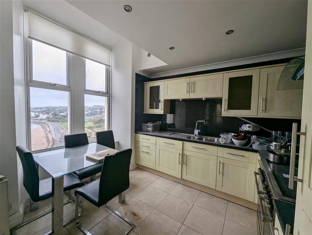Flat 1, Vernon Court, Warren Road, TORQUAY, Devon, TQ2 5TR