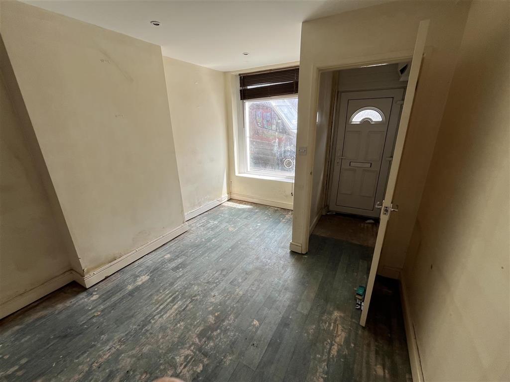 9, Sherborne Road, YEOVIL, Somerset, BA21 4HD