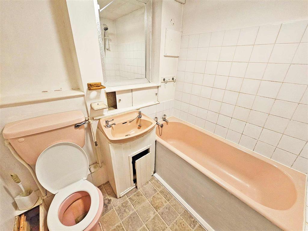 Flat 4, Roman House, Hawkeswood Road, SOUTHAMPTON, Hampshire, SO18 1QX