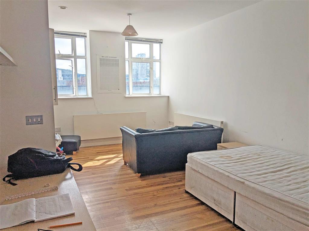 Apartment 36, Portland House, The Kingsway, SWANSEA, West Glamorgan, SA1 5HN