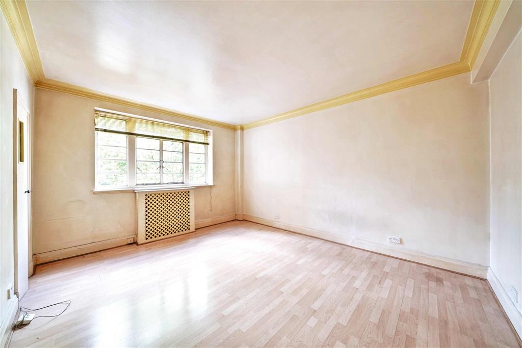 Flat 31, Tavistock Court, Tavistock Square, London, WC1H 9HE