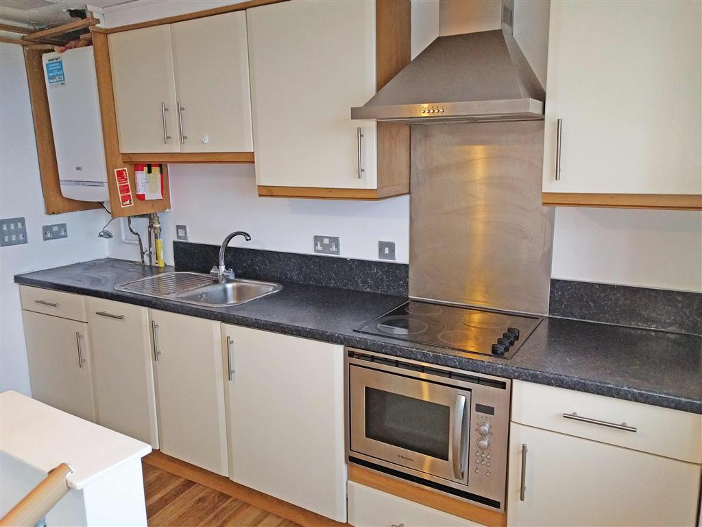 Apartment 43, Portland House, The Kingsway, SWANSEA, West Glamorgan, SA1 5HN