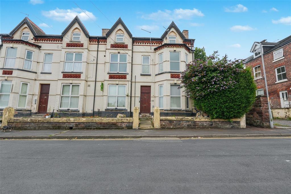 Leasehold Second Floor Flat