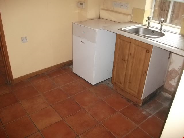 Staunton Stores, Ledbury Road, GLOUCESTER, Gloucestershire, GL19 3QA