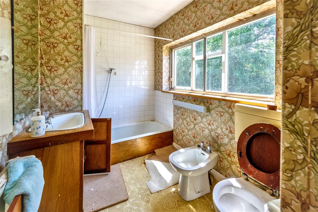 The Old School House, Vicarage Hill, BILLINGSHURST, West Sussex, RH14 0RG