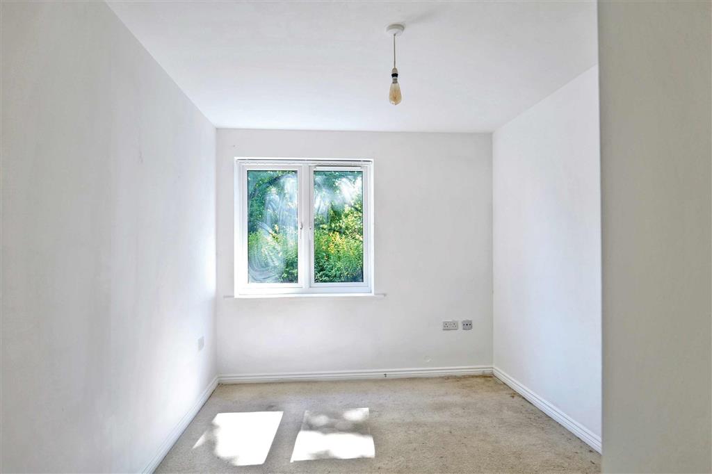 Flat 3, 7, Sable Close, SOUTHAMPTON, Hampshire, SO31 6BY