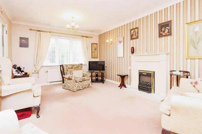 Apartment 28, Kingsford Court, 125, Ulleries Road, SOLIHULL, West Midlands, B92 8DT