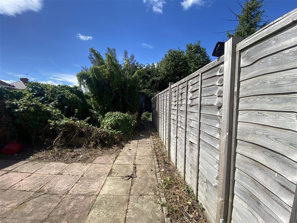 159, Kingston Road, LEATHERHEAD, Surrey, KT22 7NX