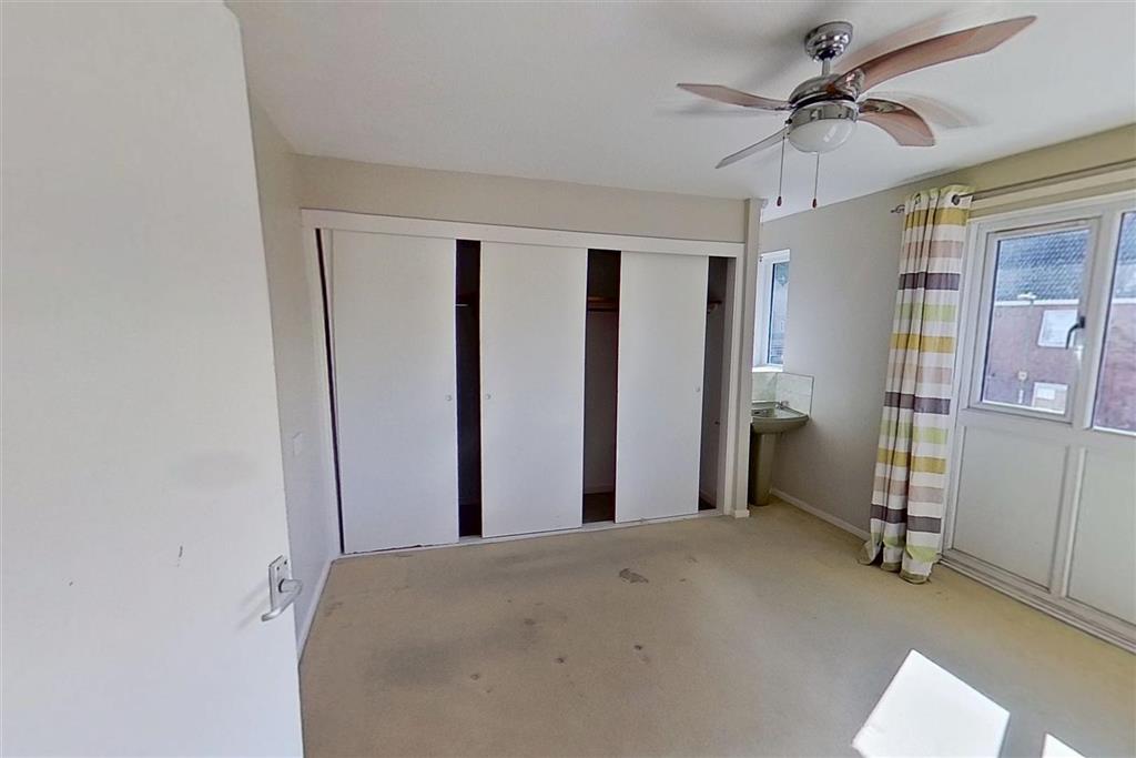 46, Lynwood Drive, ANDOVER, Hampshire, SP10 3AZ