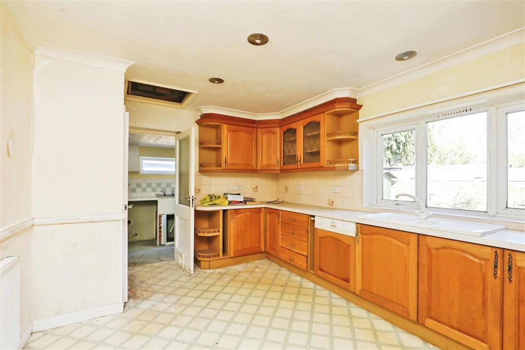 2, Low Road, SWAFFHAM, Norfolk, PE37 7PU