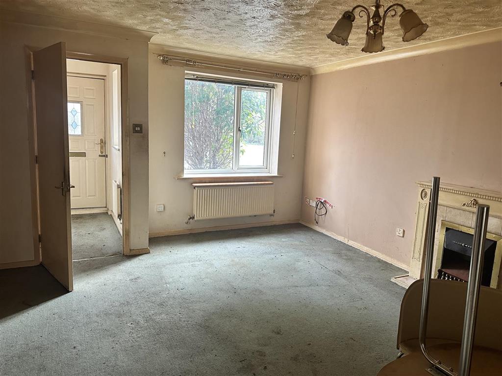 15, Camelia Close, LITTLEHAMPTON, West Sussex, BN17 6UT