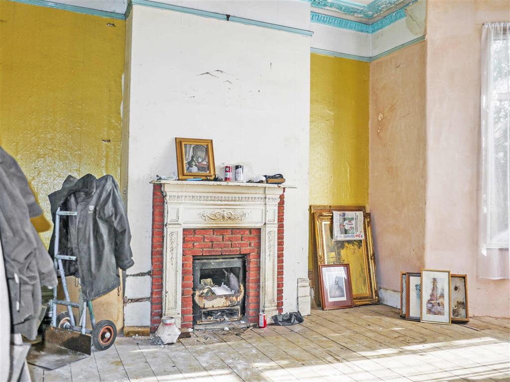 171, Selhurst Road, LONDON, SE25 6LG