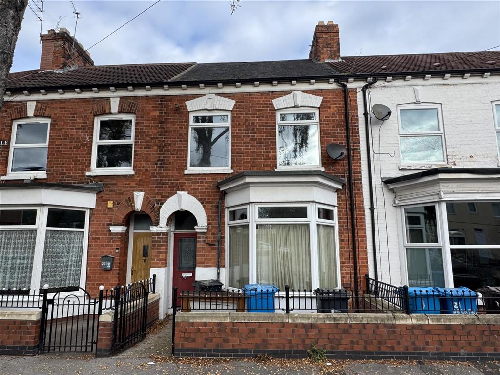 Freehold Mid Terrace House