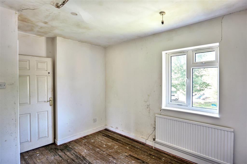 1, Brookside Way, SOUTHAMPTON, Hampshire, SO18 2LQ