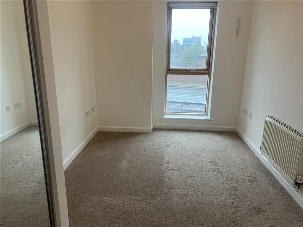 Apartment 17, St. James Quay, 4, Bowman Lane, LEEDS, West Yorkshire, LS10 1HG