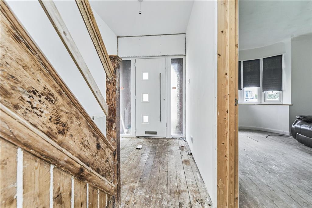 23, Winchester Road, WOLVERHAMPTON, West Midlands, WV10 6EW