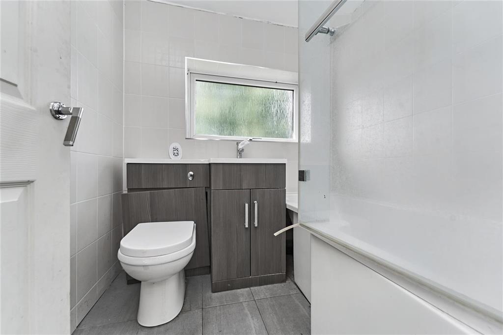 23, Winchester Road, WOLVERHAMPTON, West Midlands, WV10 6EW