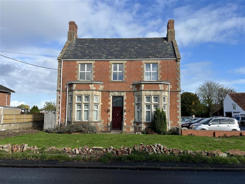 130, Station Road, ILMINSTER, Somerset, TA19 9PW