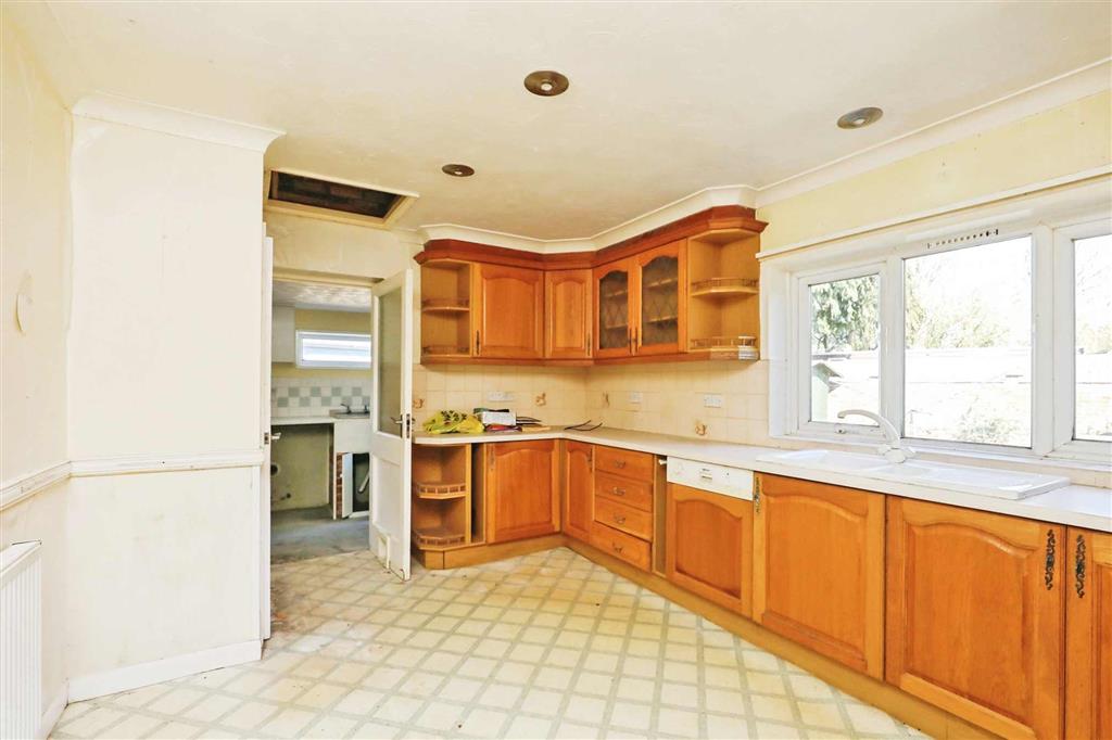 2, Low Road, SWAFFHAM, Norfolk, PE37 7PU