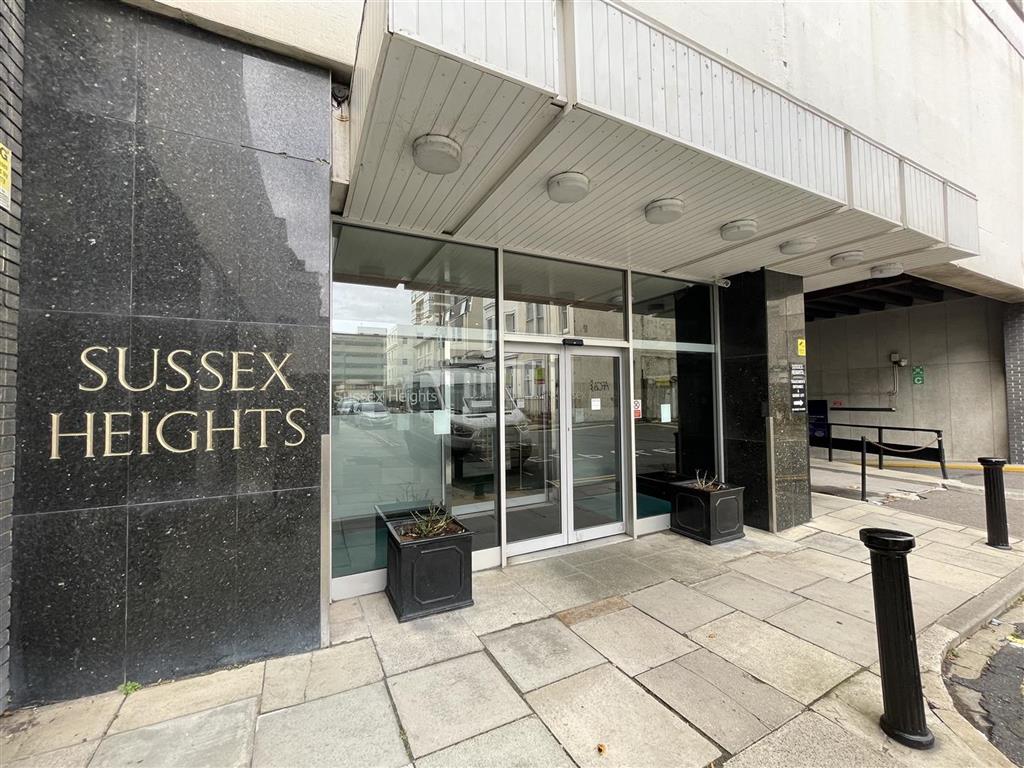 2c Sussex Heights, St. Margarets Place, BRIGHTON, East Sussex, BN1 2FQ
