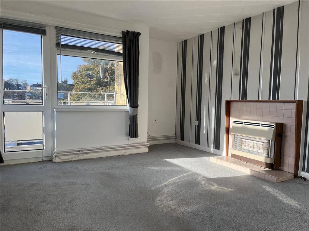 Flat 7, Chapman House, Freemens Way, DEAL, Kent, CT14 9DJ