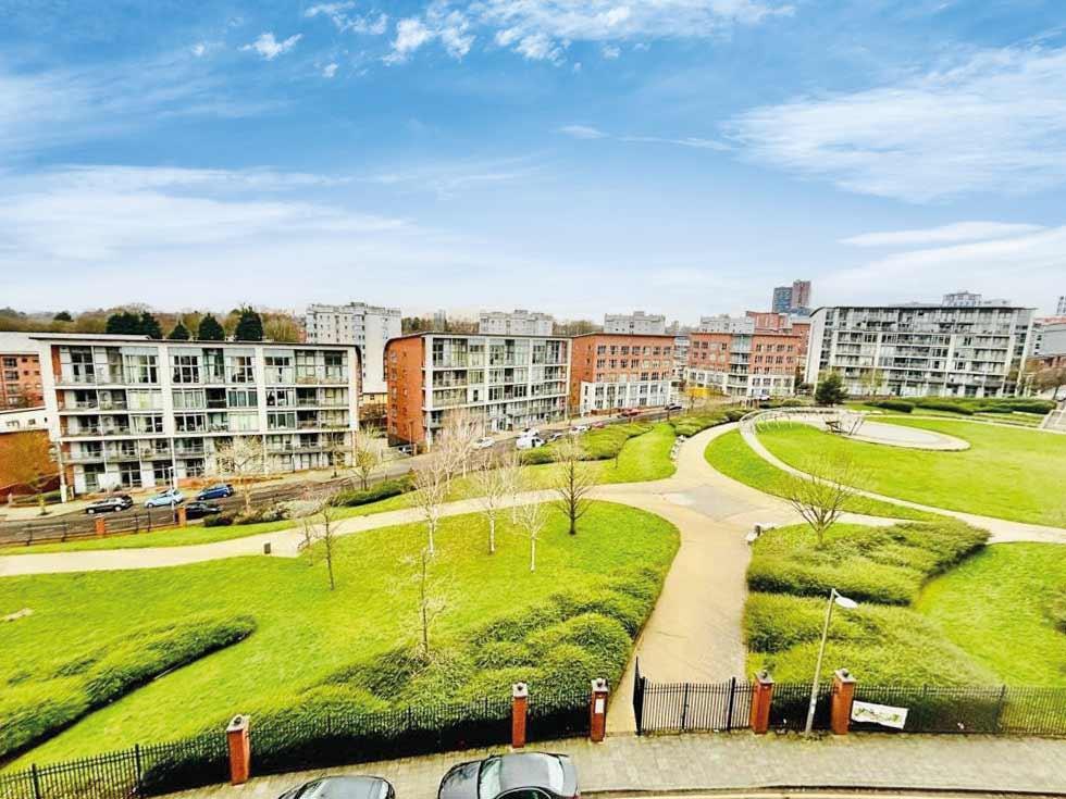 Apartment 39, 48, Mason Way, BIRMINGHAM, West Midlands, B15 2EE