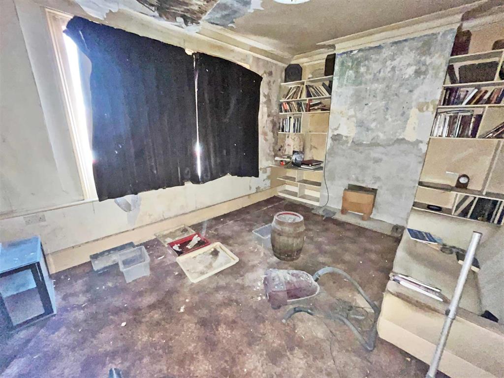 28, Woolwich Road, GREENWICH, London, SE10 0JU