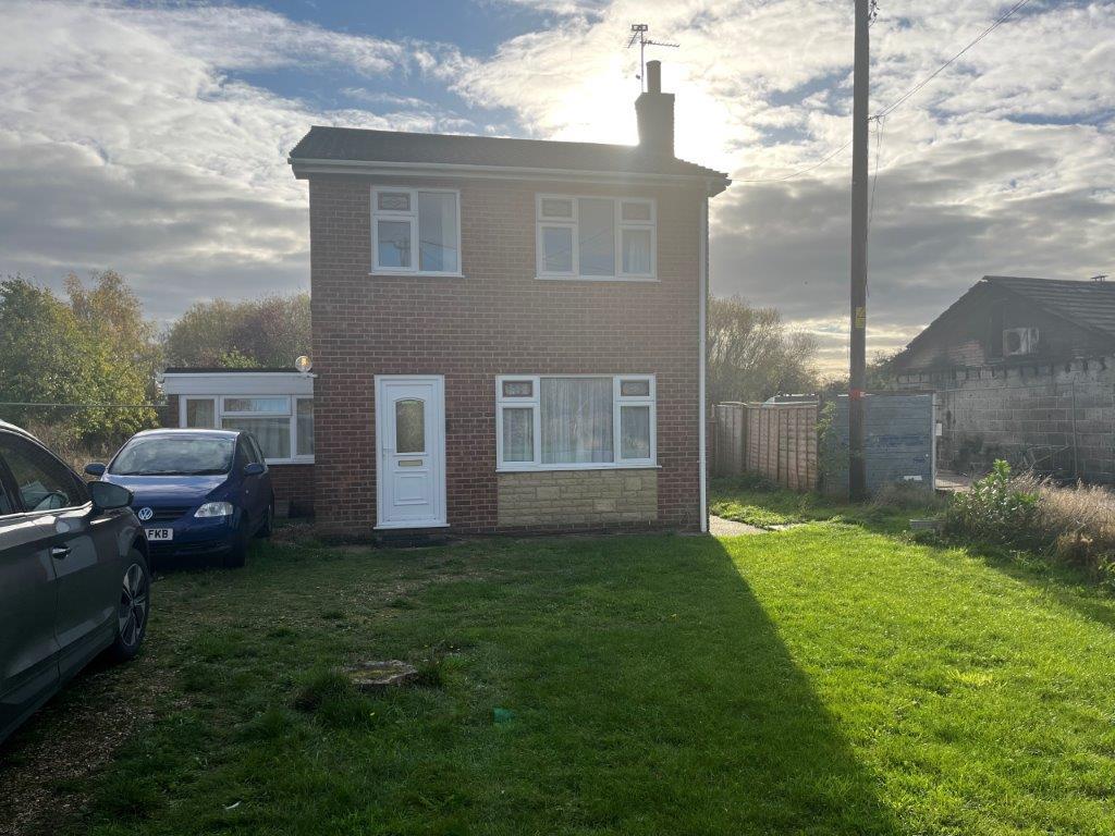 The New House & Garage, Whale Drove, SPALDING, Lincolnshire, PE12 0UB