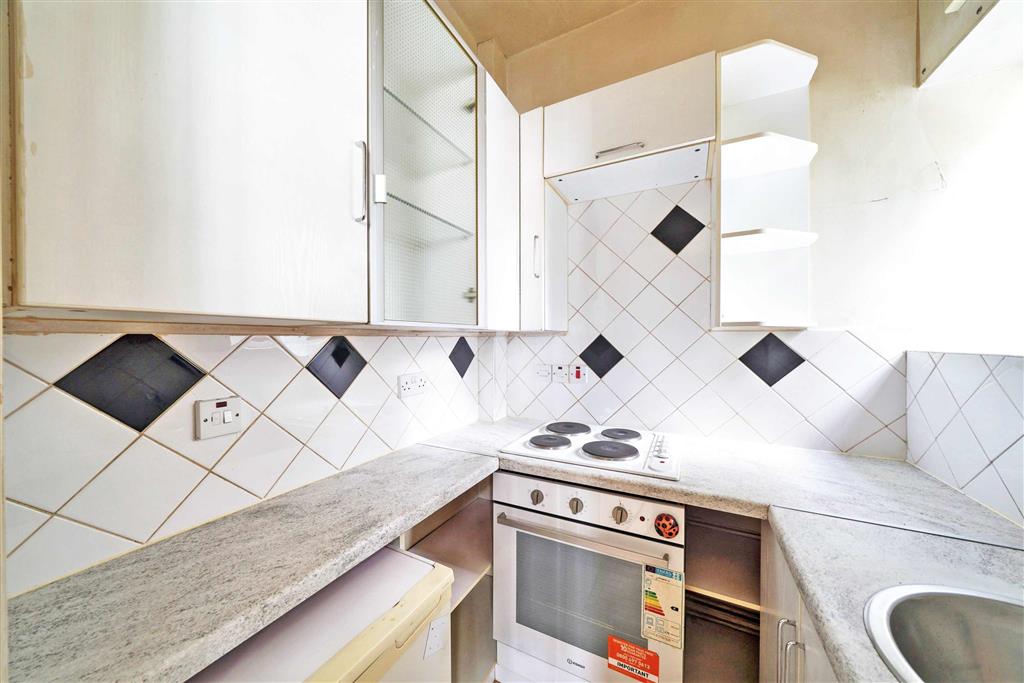 Flat 31, Tavistock Court, Tavistock Square, London, WC1H 9HE