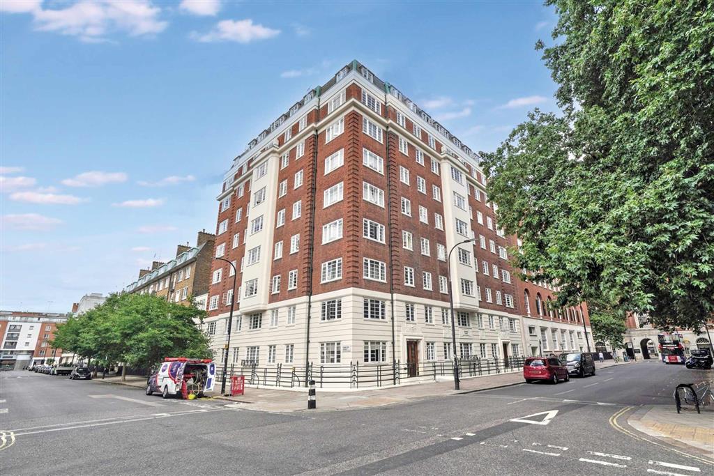 Flat 31, Tavistock Court, Tavistock Square, London, WC1H 9HE
