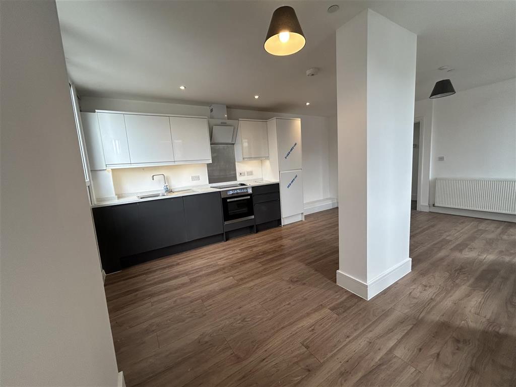 Flat 10, Miller Heights, 43-51 Lower Stone Street, MAIDSTONE, Kent, ME15 6LN