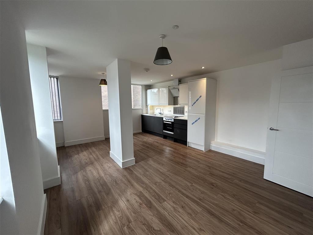 Flat 10, Miller Heights, 43-51 Lower Stone Street, MAIDSTONE, Kent, ME15 6LN