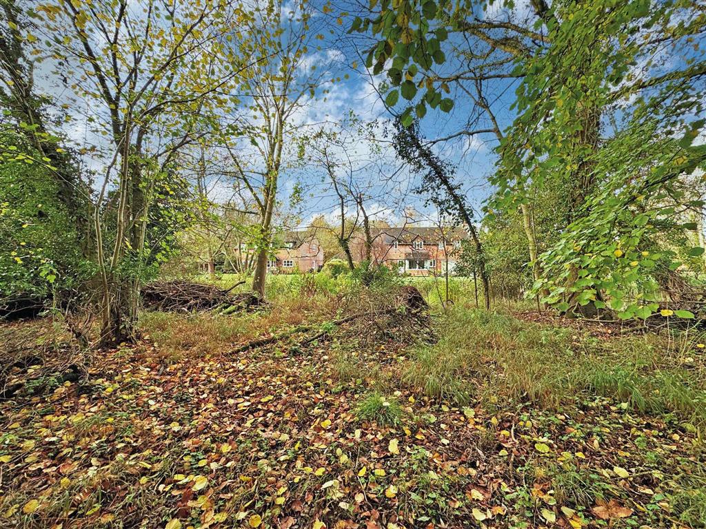 North Island, Burghfield Mill, Mill Road, READING, Berkshire, RG30 3SU