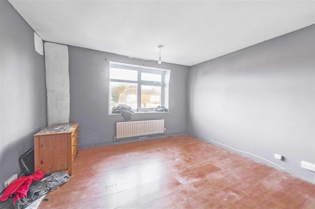 51, Woodland Avenue, BURGESS HILL, West Sussex, RH15 0PD