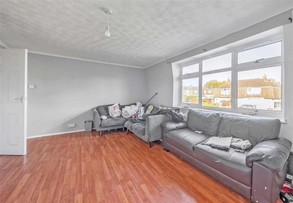 51, Woodland Avenue, BURGESS HILL, West Sussex, RH15 0PD