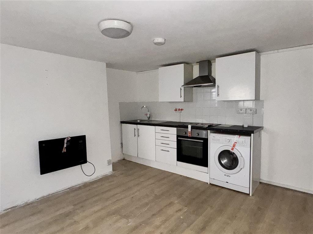 Flat 1, 34, The Polygon, SOUTHAMPTON, Hampshire, SO15 2BN