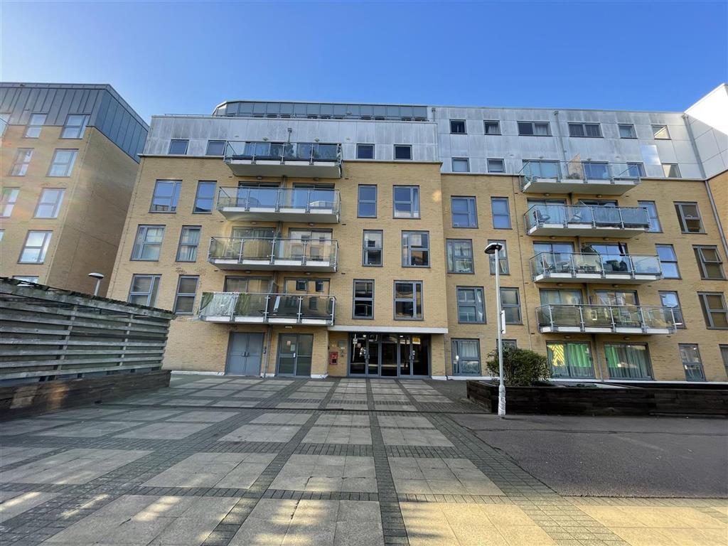 130 Monument Court, Woolners Way, STEVENAGE, Hertfordshire, SG1 3AE