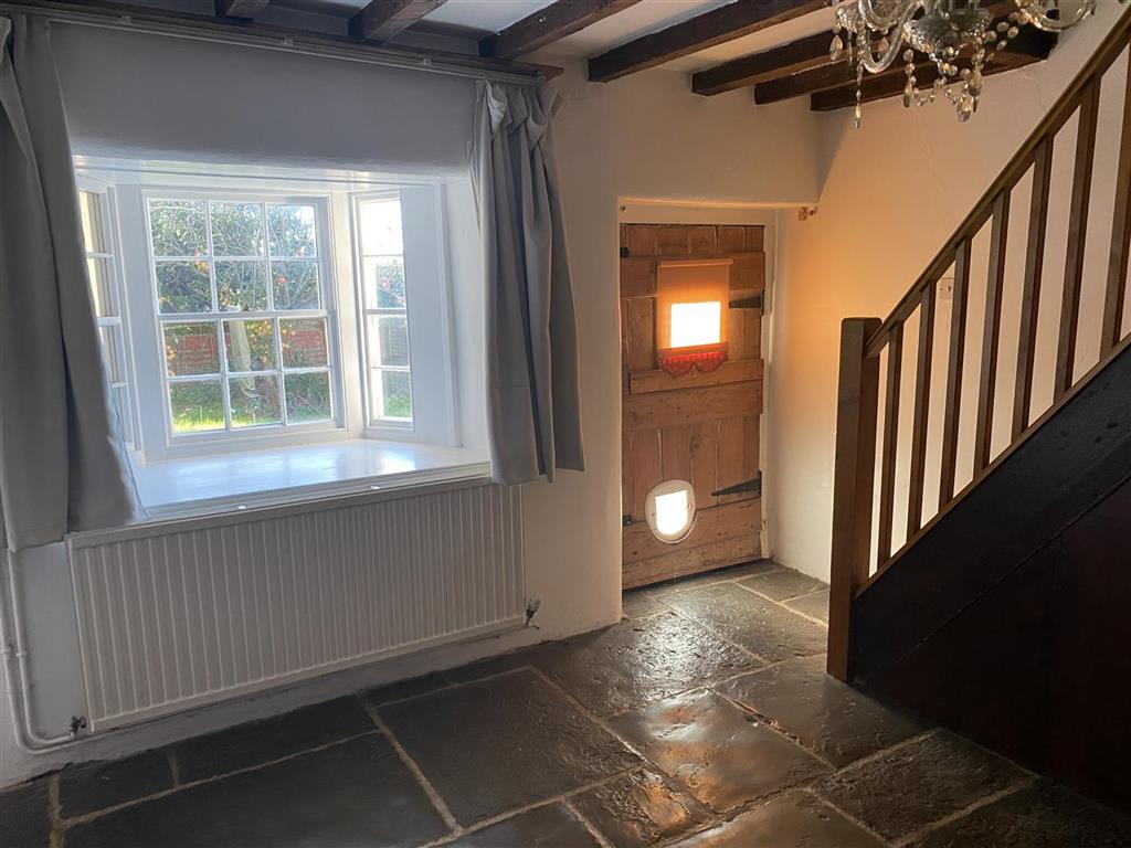 Yew Tree Cottage, Shiplate Road, WESTON-SUPER-MARE, Avon, BS24 0NJ