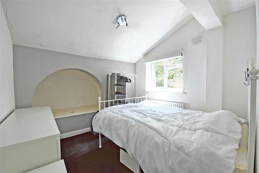 105a, Plumstead Common Road, WOOLWICH, London, SE18 3AU