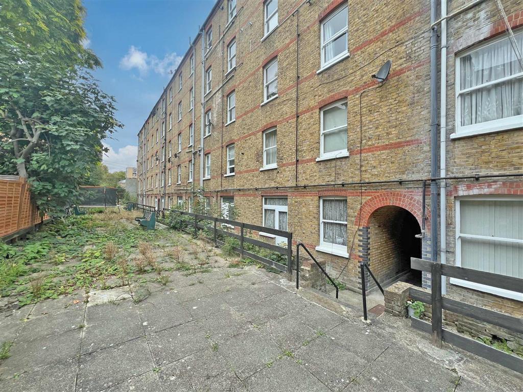 6 Porten Houses, Porten Road, WEST KENSINGTON, London, W14 0LG