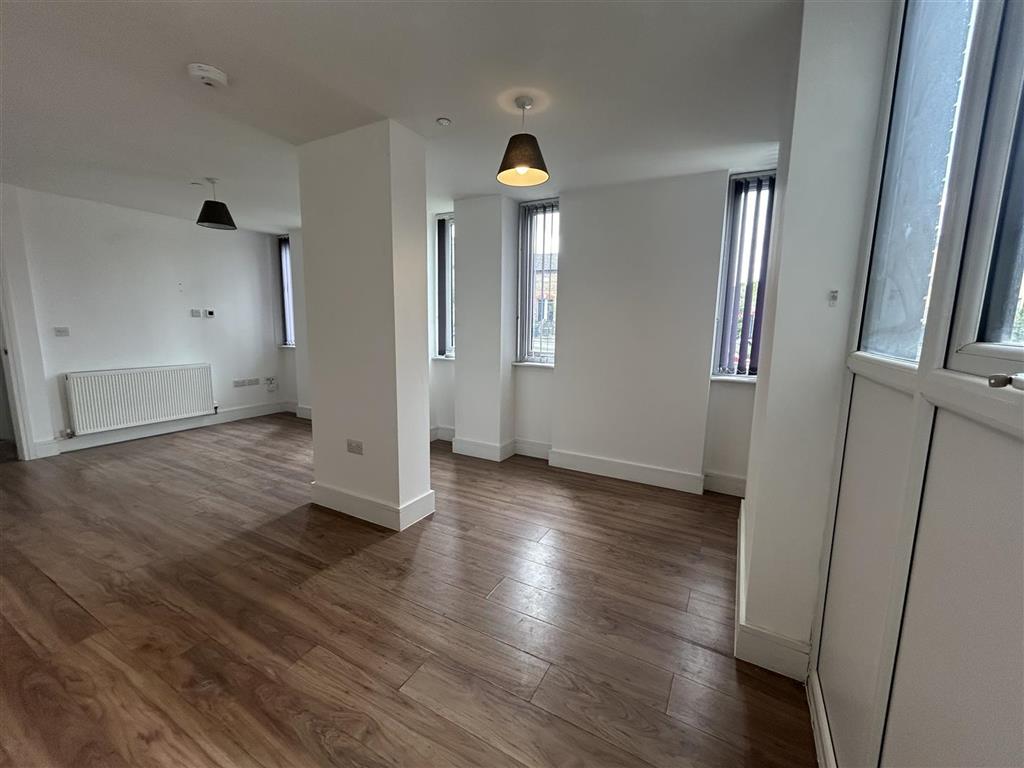 Flat 10, Miller Heights, 43-51 Lower Stone Street, MAIDSTONE, Kent, ME15 6LN