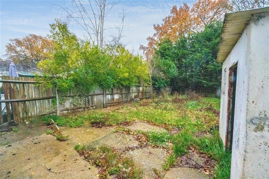 46, Eastdale Road, BURGESS HILL, West Sussex, RH15 0NH