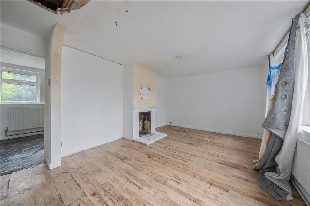 46, Eastdale Road, BURGESS HILL, West Sussex, RH15 0NH