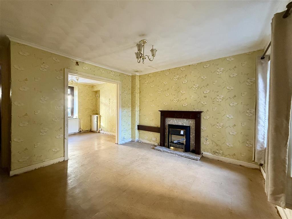 36, Shelone Road, NEATH, West Glamorgan, SA11 2PS