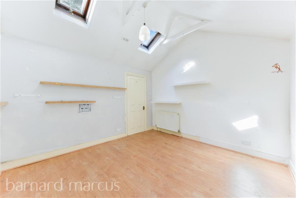 11a, Malthouse Passage, BARNES, London, SW13 0AQ