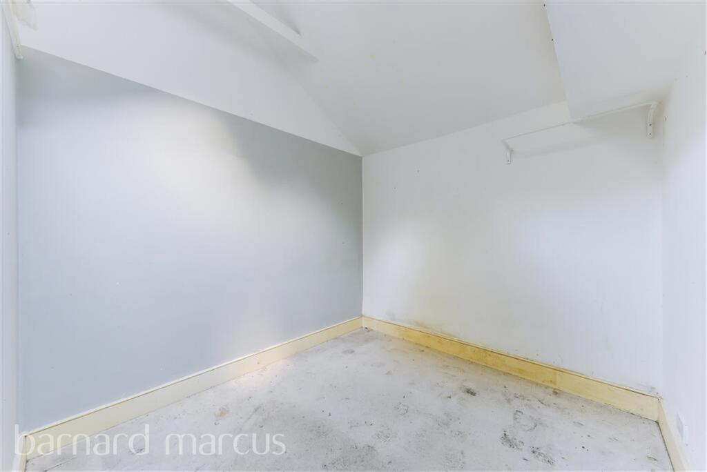 11a, Malthouse Passage, BARNES, London, SW13 0AQ