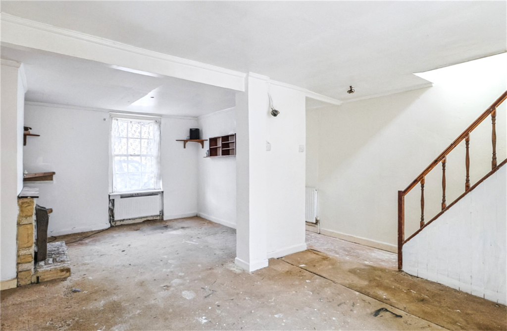 1, Bath Street, WEYMOUTH, Dorset, DT4 7DS