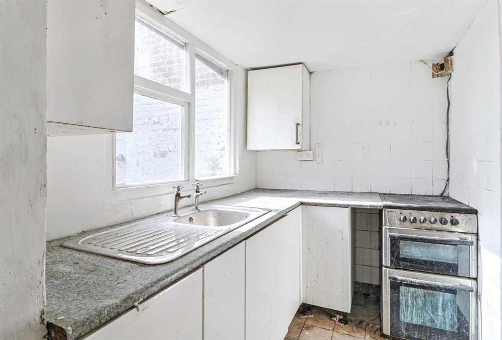 1, Bath Street, WEYMOUTH, Dorset, DT4 7DS