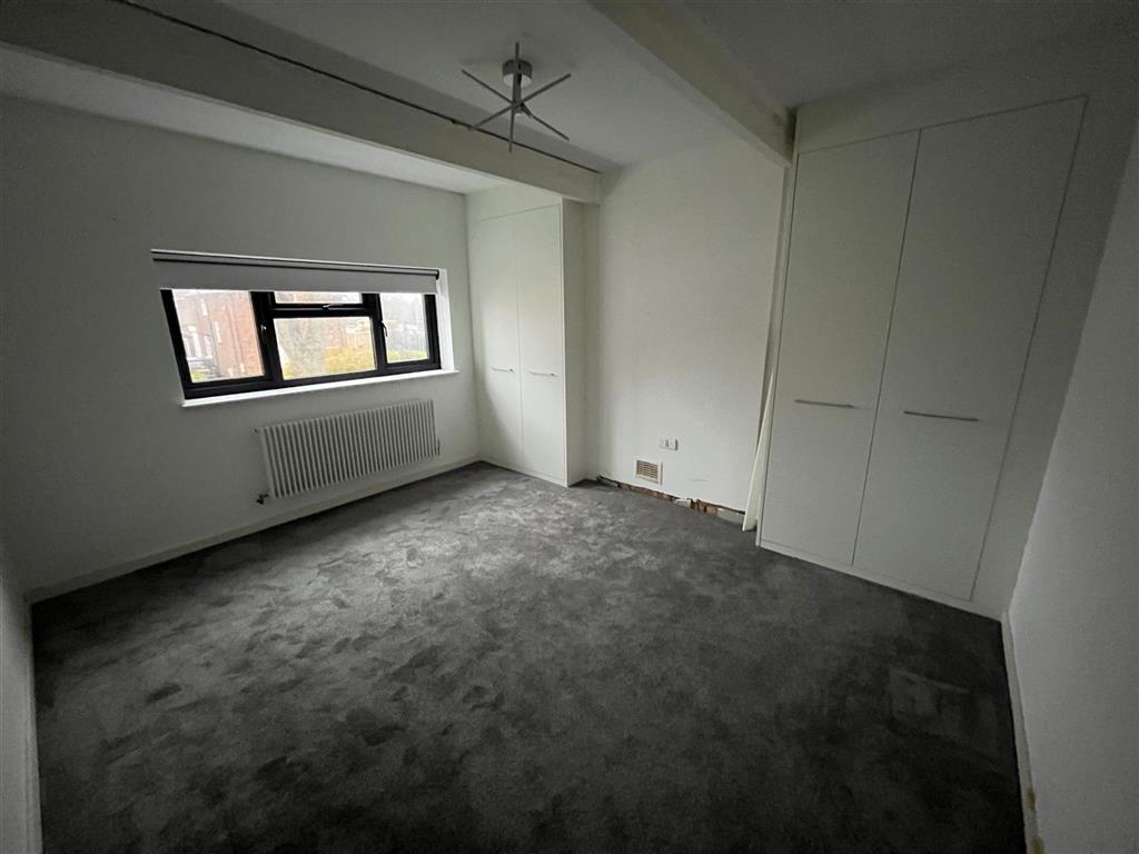 4, Glenmore Avenue, LOUGHBOROUGH, Leicestershire, LE12 9LH