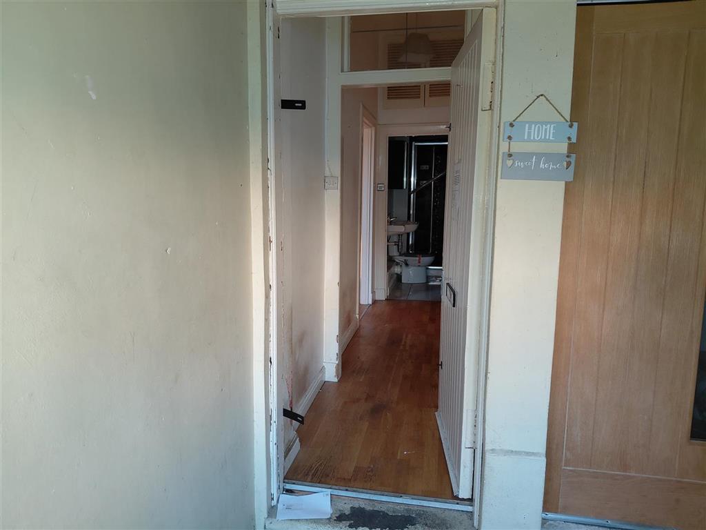 7 Bryson Place, Mid Street, BATHGATE, West Lothian, EH48 1PT